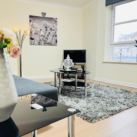 Peaceful 2 Bedroom Flat With Free Parking Edinburgh Exterior photo